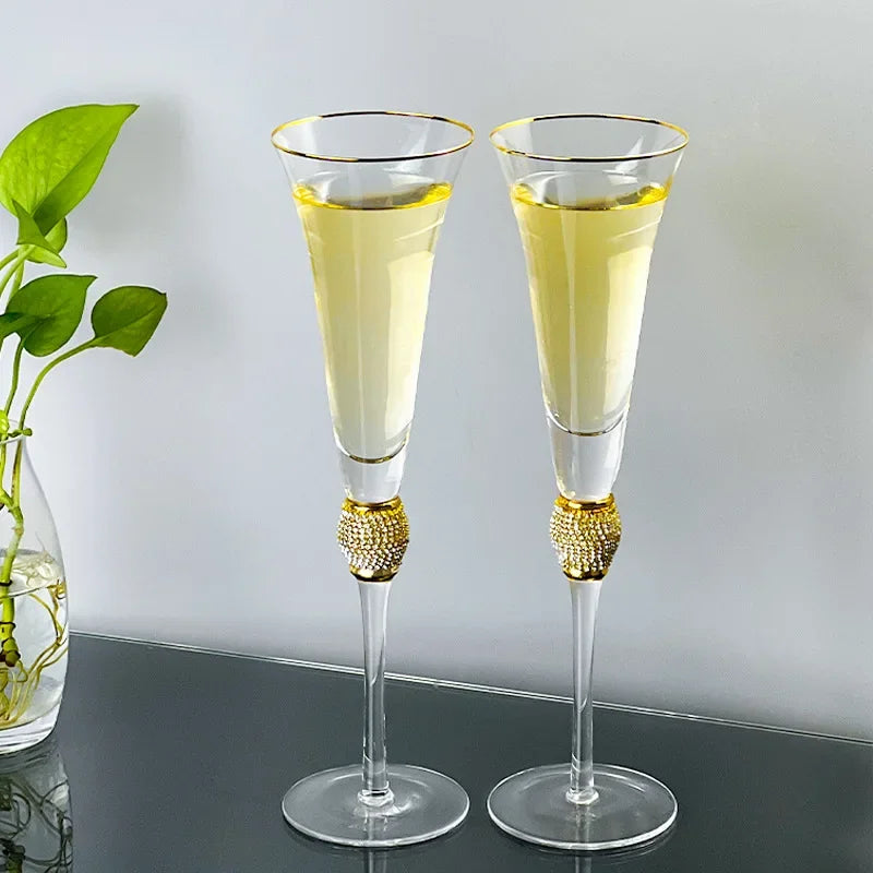 2Pcs Creative Gold Rimmed Glass Cup Red Wine Cocktail Champagne Whiskey Glass Drink Cup Bar Party Goblet Wedding Supplies Gift