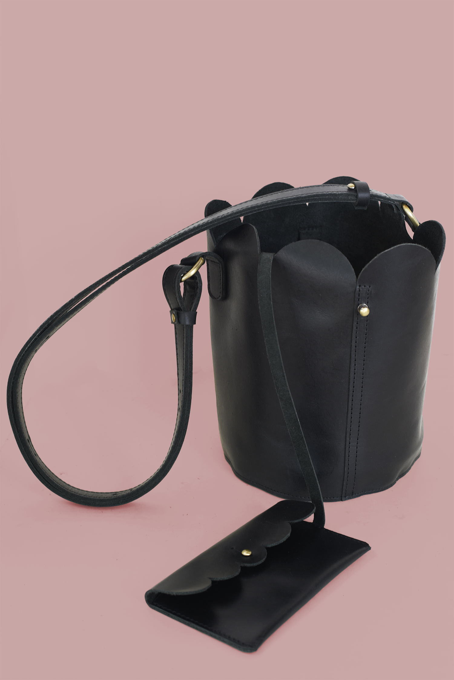 Scalloped Bucket Bag