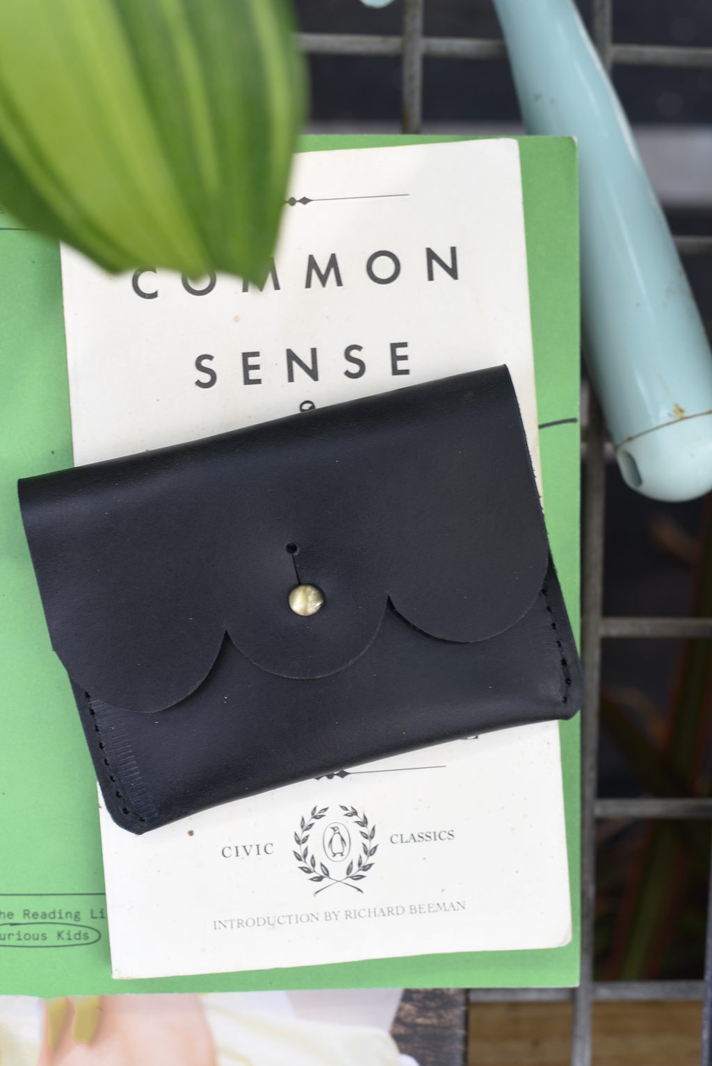 Scalloped Leather Card Carrier