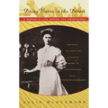 Daisy Bates in the Desert: A Woman's Life Among the Aborigines - Paperback