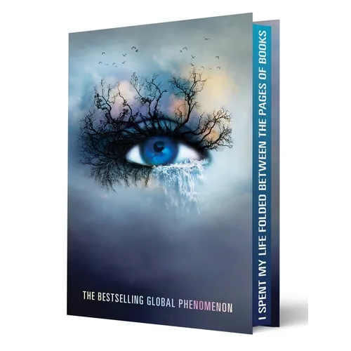Shatter Me Collector's Deluxe Limited Edition - Hardcover