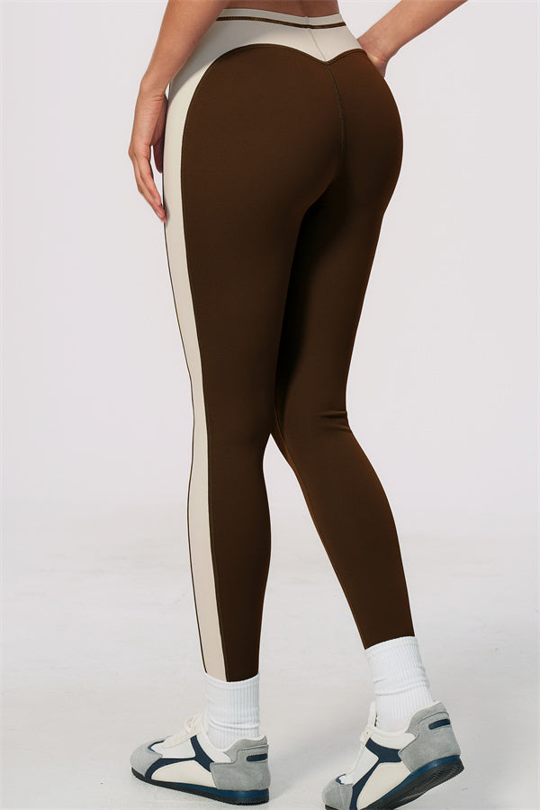 The Sandstone T-shirt Leggings 2-Piece Set