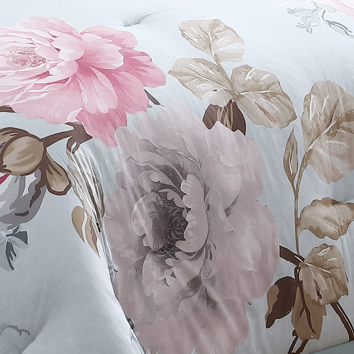 Ridgely Floral Cotton Bedding Set with Decorative Pillows