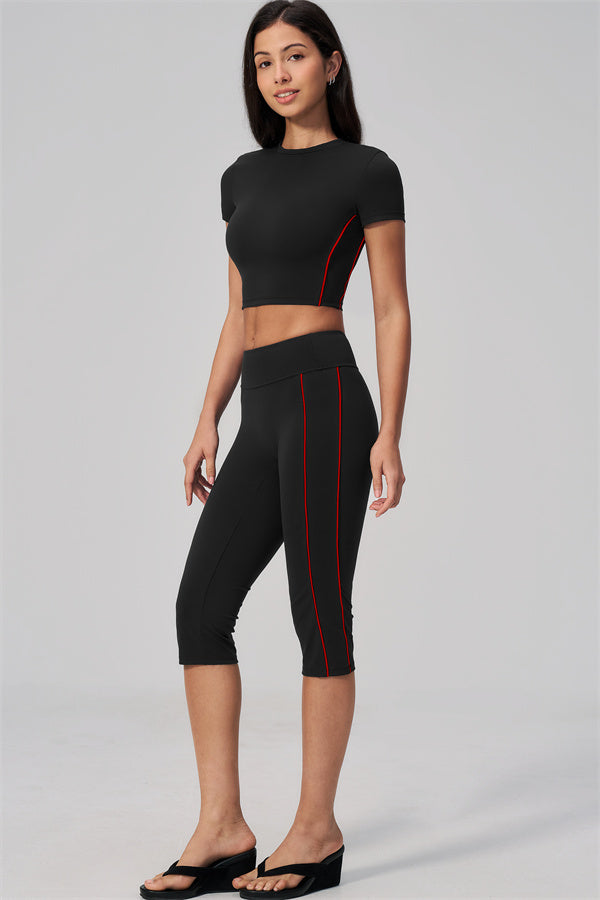 The Breathe T-shirt Capri Leggings 2-Piece Set
