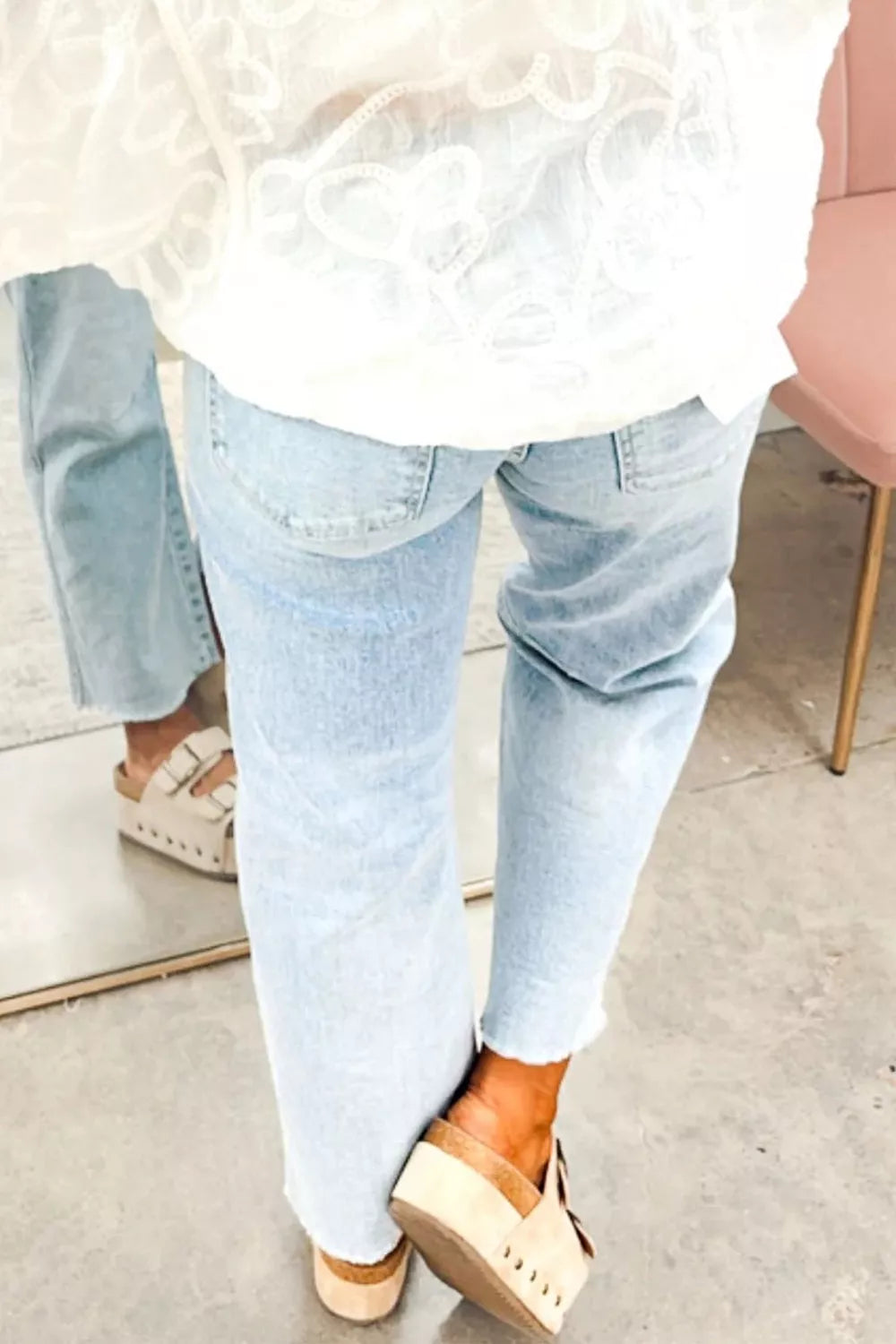 Sequin Turkey Patch Pocket Raw Hem Ankle Length Jeans