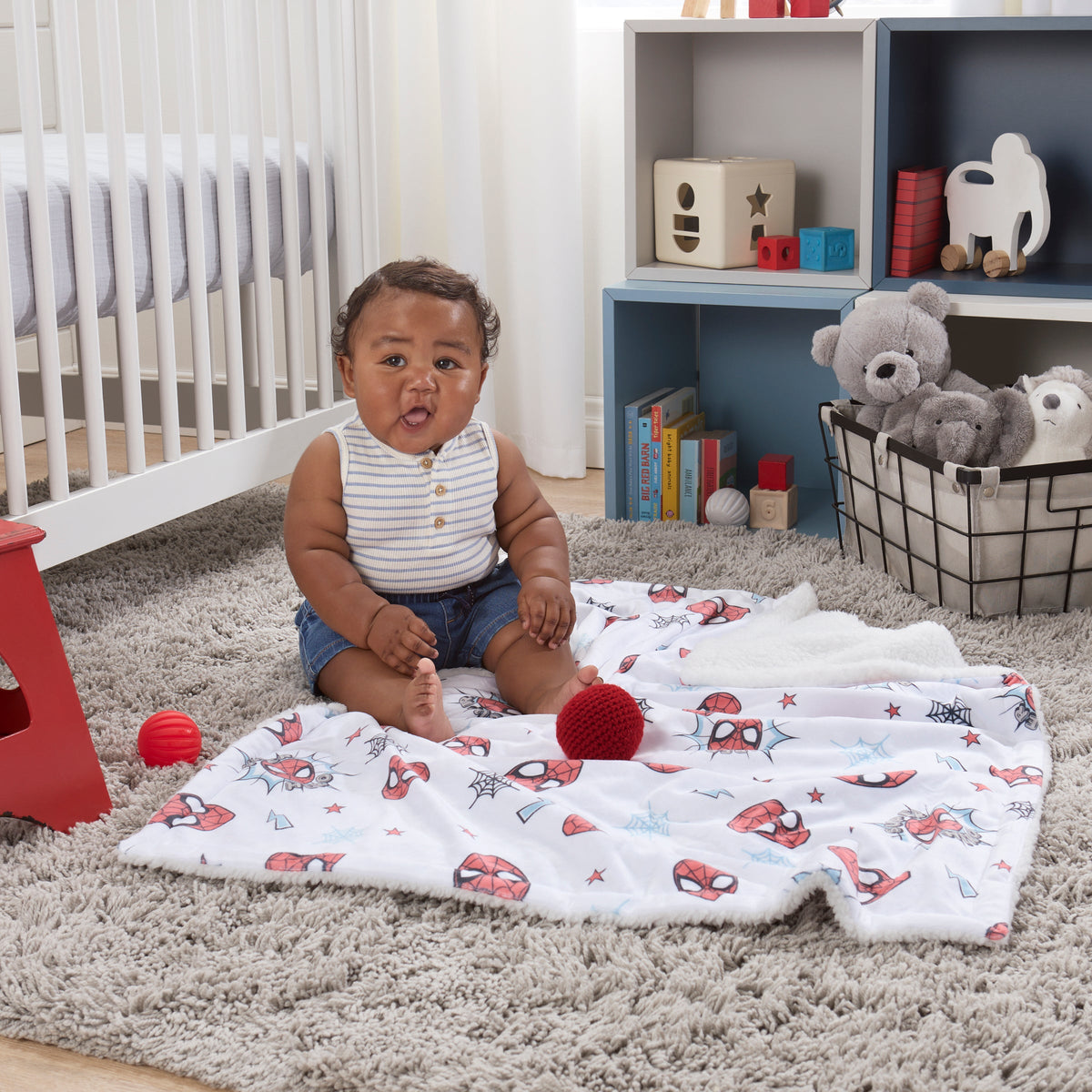 NoJo Marvel Spider-Man Super Hero Plush Sherpa Baby Blanket, Red, Gray, White
