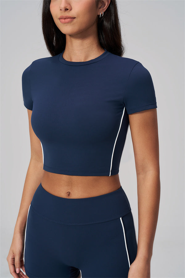 The Breathe T-shirt Capri Leggings 2-Piece Set