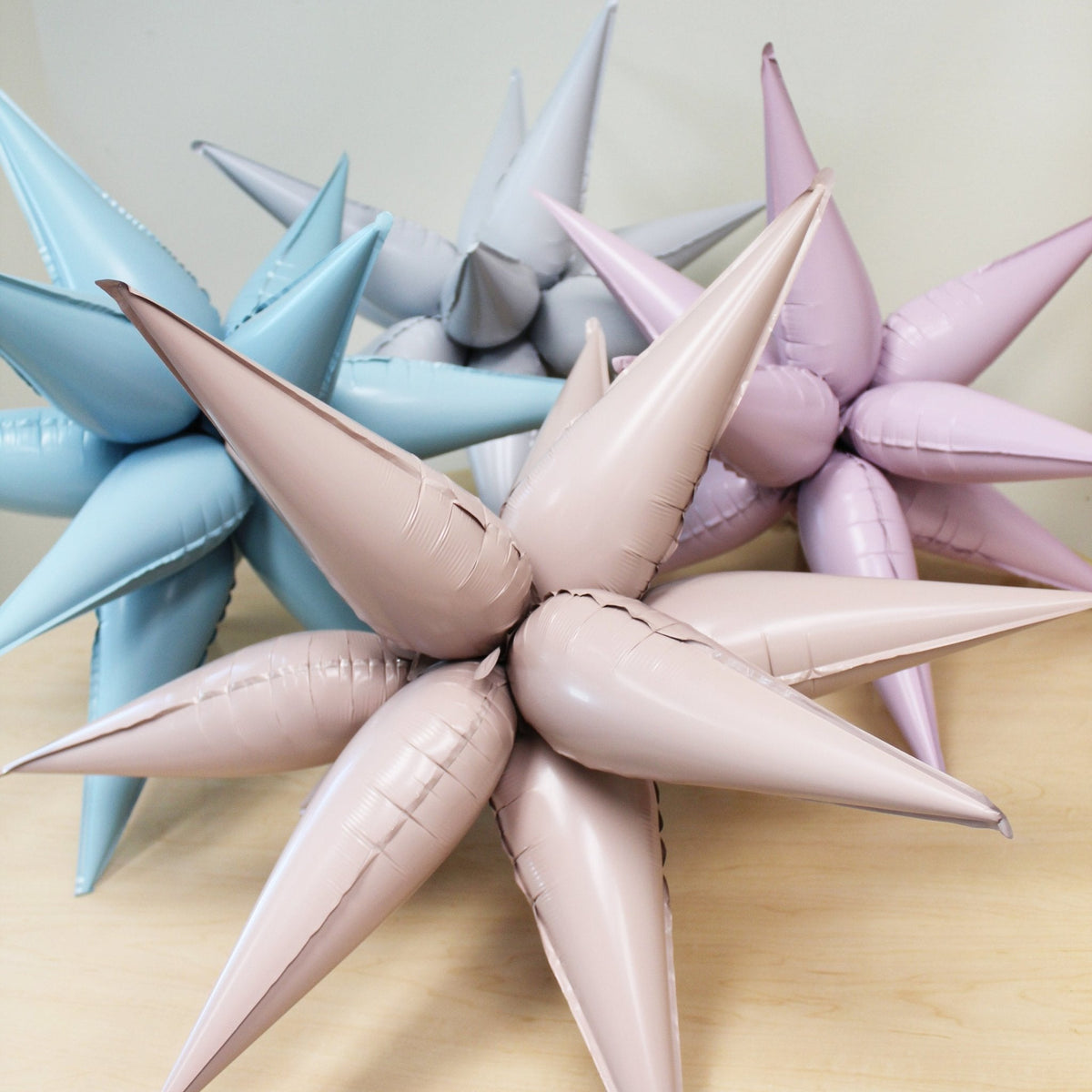 Blush Starburst Cluster Balloon