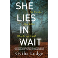 She Lies in Wait - Paperback