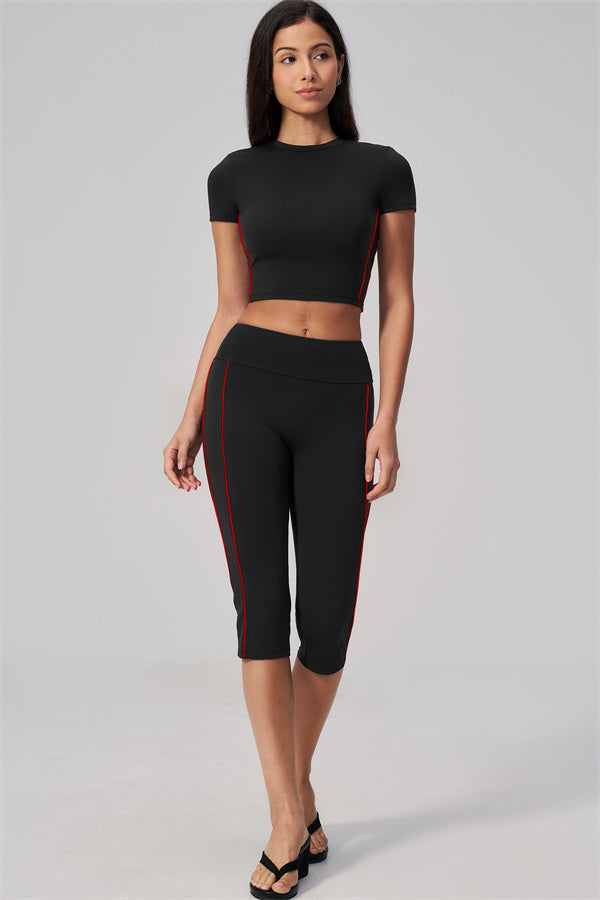 The Breathe T-shirt Capri Leggings 2-Piece Set
