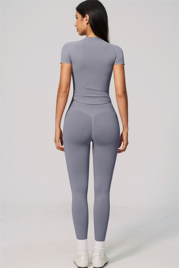 The Velvetine T-shirt Leggings 2-Piece Set