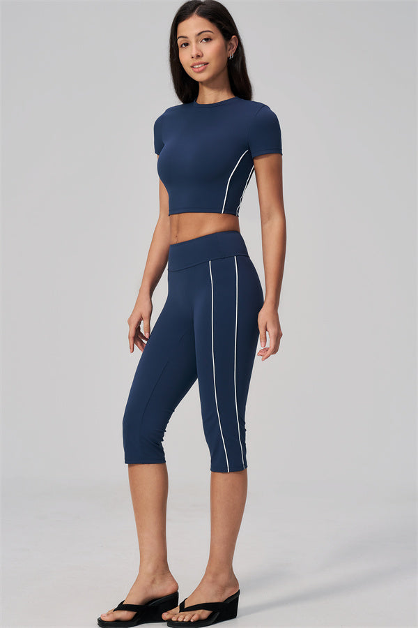 The Breathe T-shirt Capri Leggings 2-Piece Set