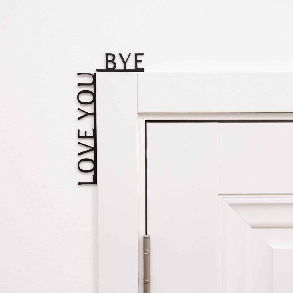 Wooden Corner Quote – Love You, Bye