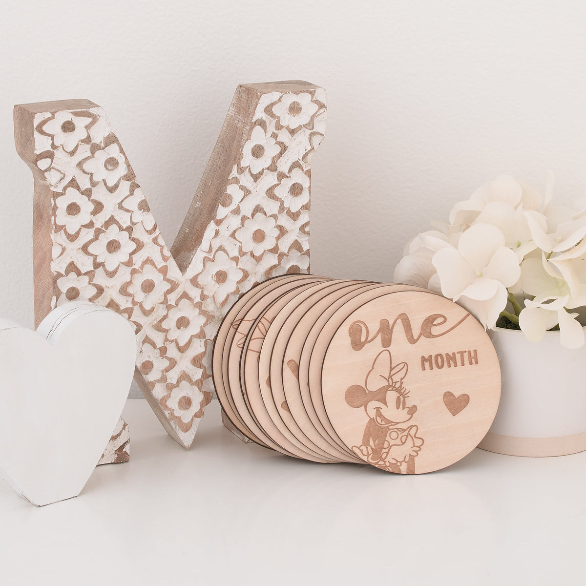 Minnie Mouse Natural Wood Tone, 12 Piece Wooden Engraved Milestone Cards