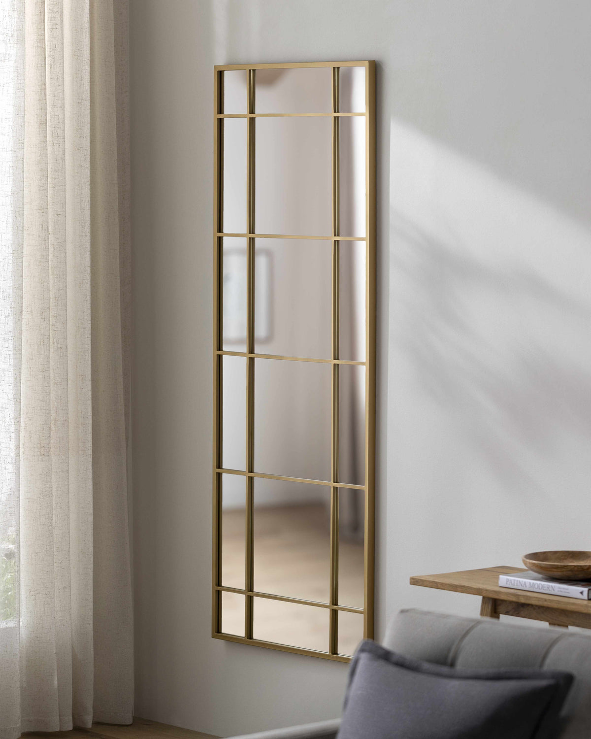 Cersosimo Round Gold Framed Mirror