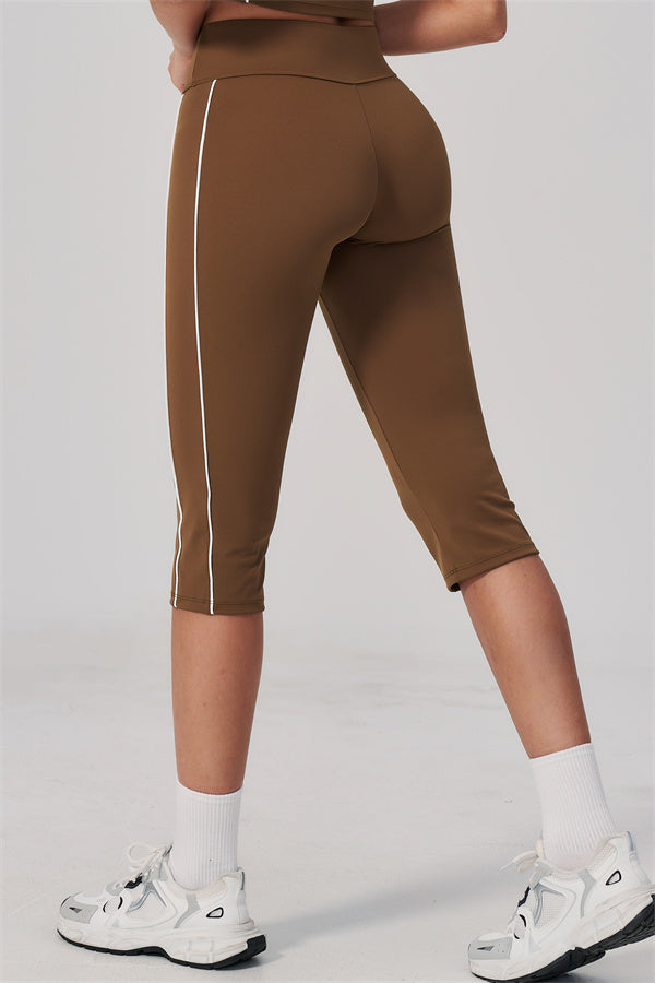 The Breathe T-shirt Capri Leggings 2-Piece Set