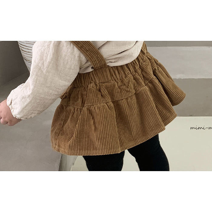 Stylish Base-layer Top With A Turn-down Collar And Long Sleeves