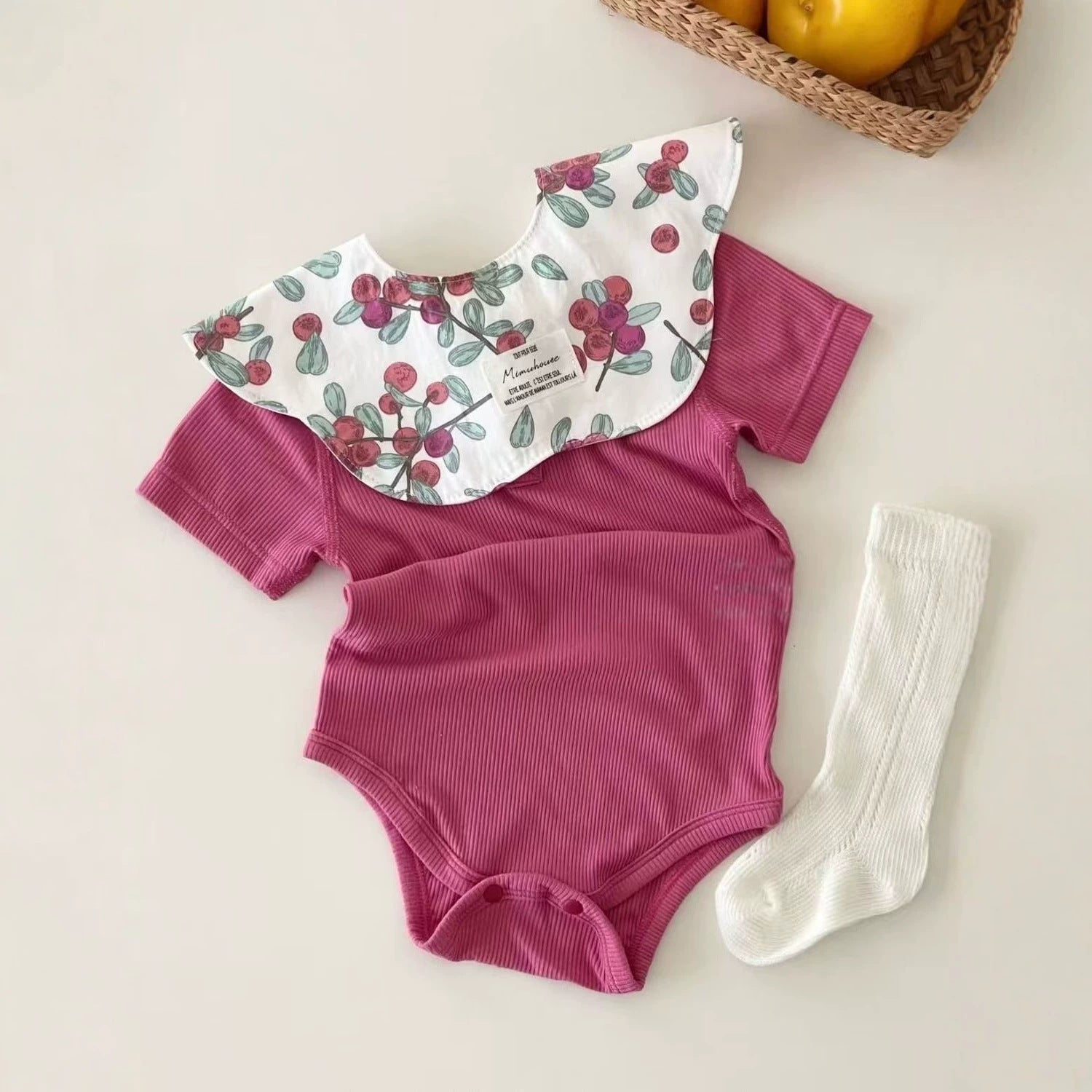 Breathable And Comfortable Newborn Onesie