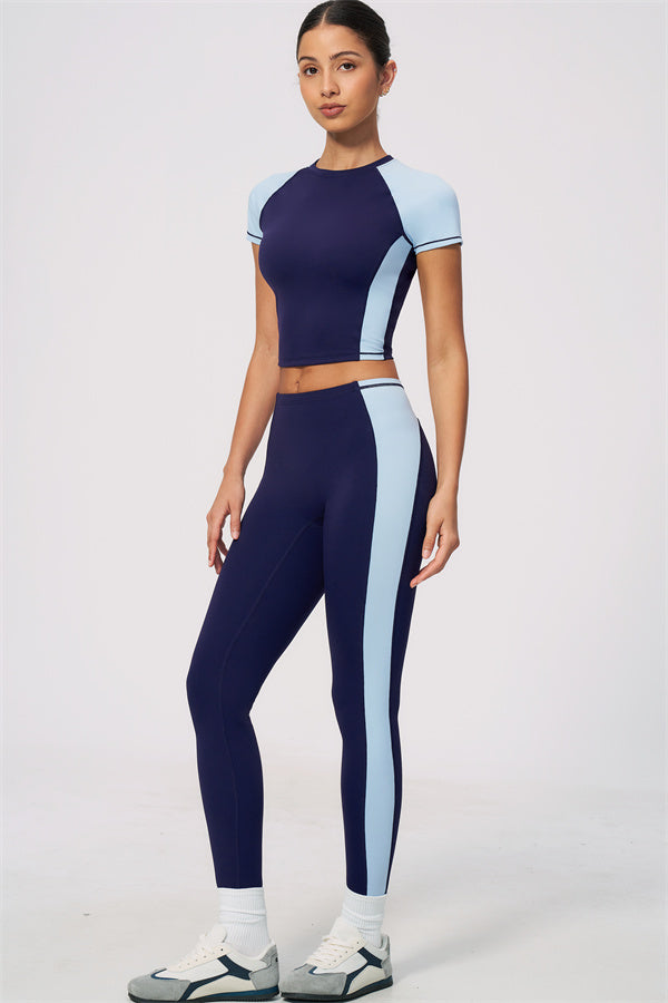 The Sandstone T-shirt Leggings 2-Piece Set