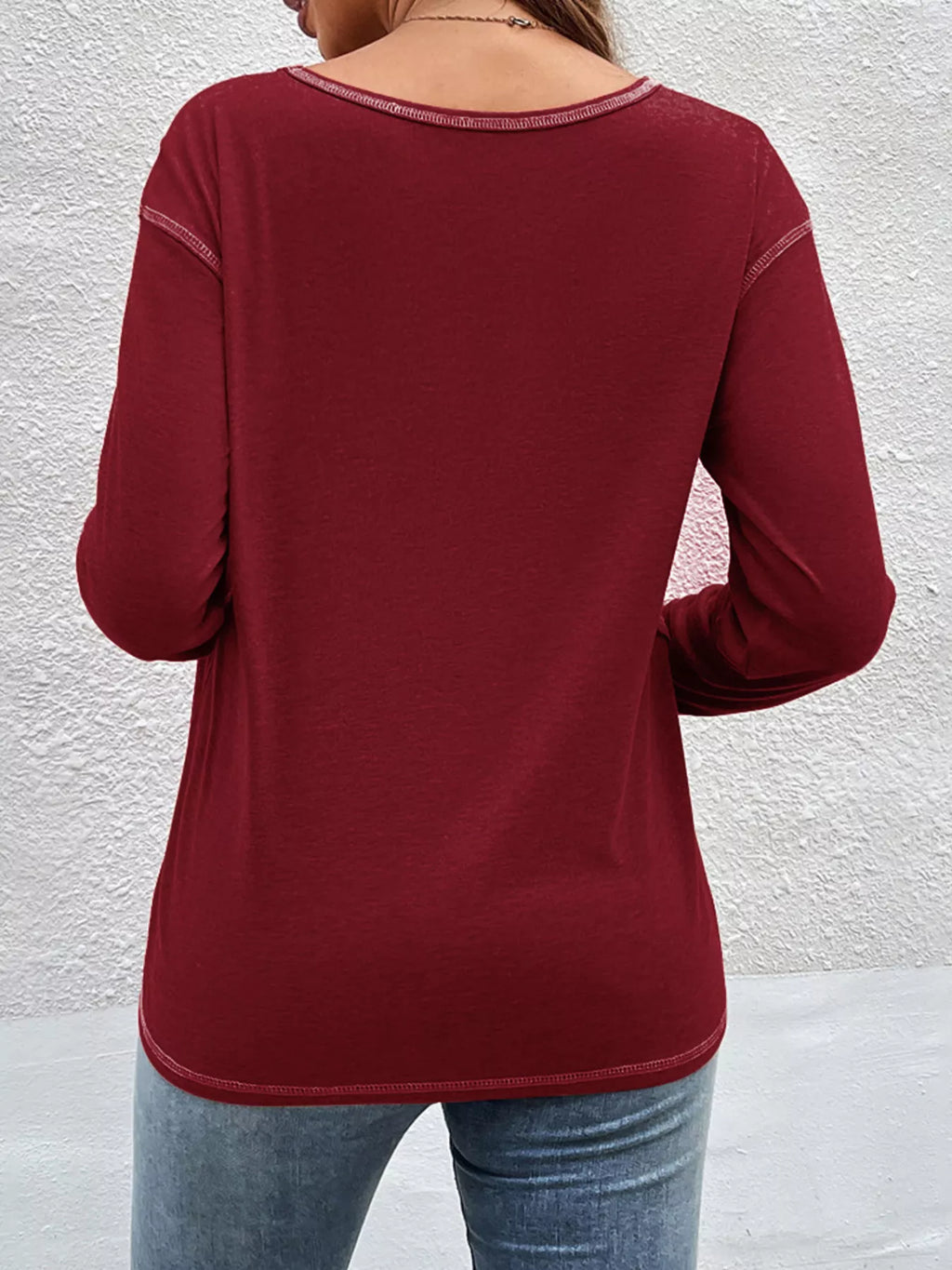 Casual Long Sleeve Exposed Seam T-Shirt with Decor Button