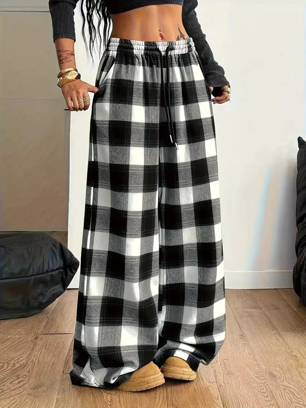Plus Size Plaid Wide-Leg Drawstring Pants