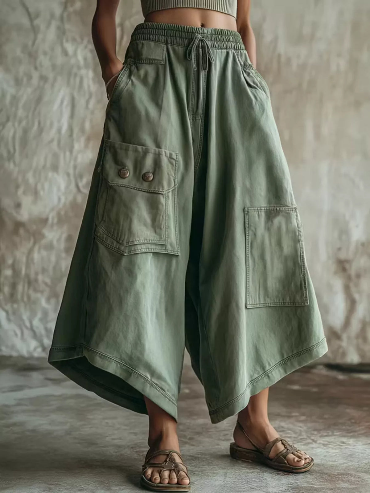High-Waisted Cargo Wide-Leg Cropped Pants
