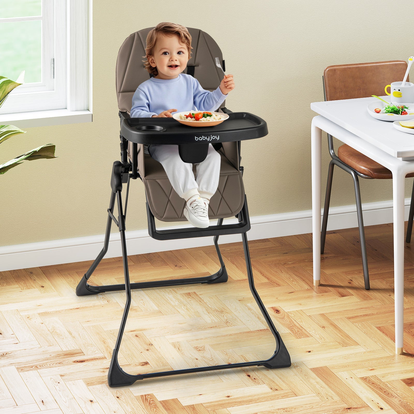 Easy Clean Compact Highchair with Removable Adjustable Tray and PU Seat Cushion