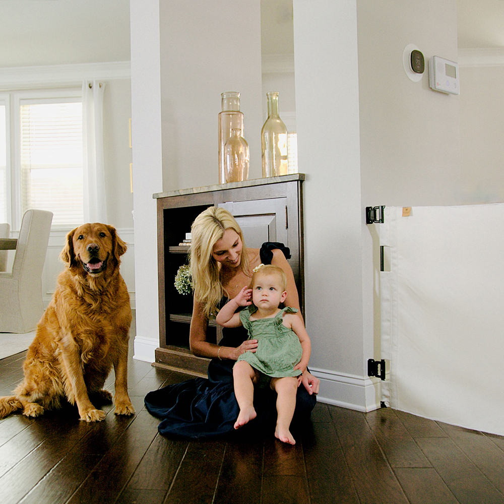 Crypton® Fabric Baby & Pet Safety Gate – Stylish, Stain-Resistant, PFAS-Free | fit openings from 27.6" to 55" wide and stand 33"