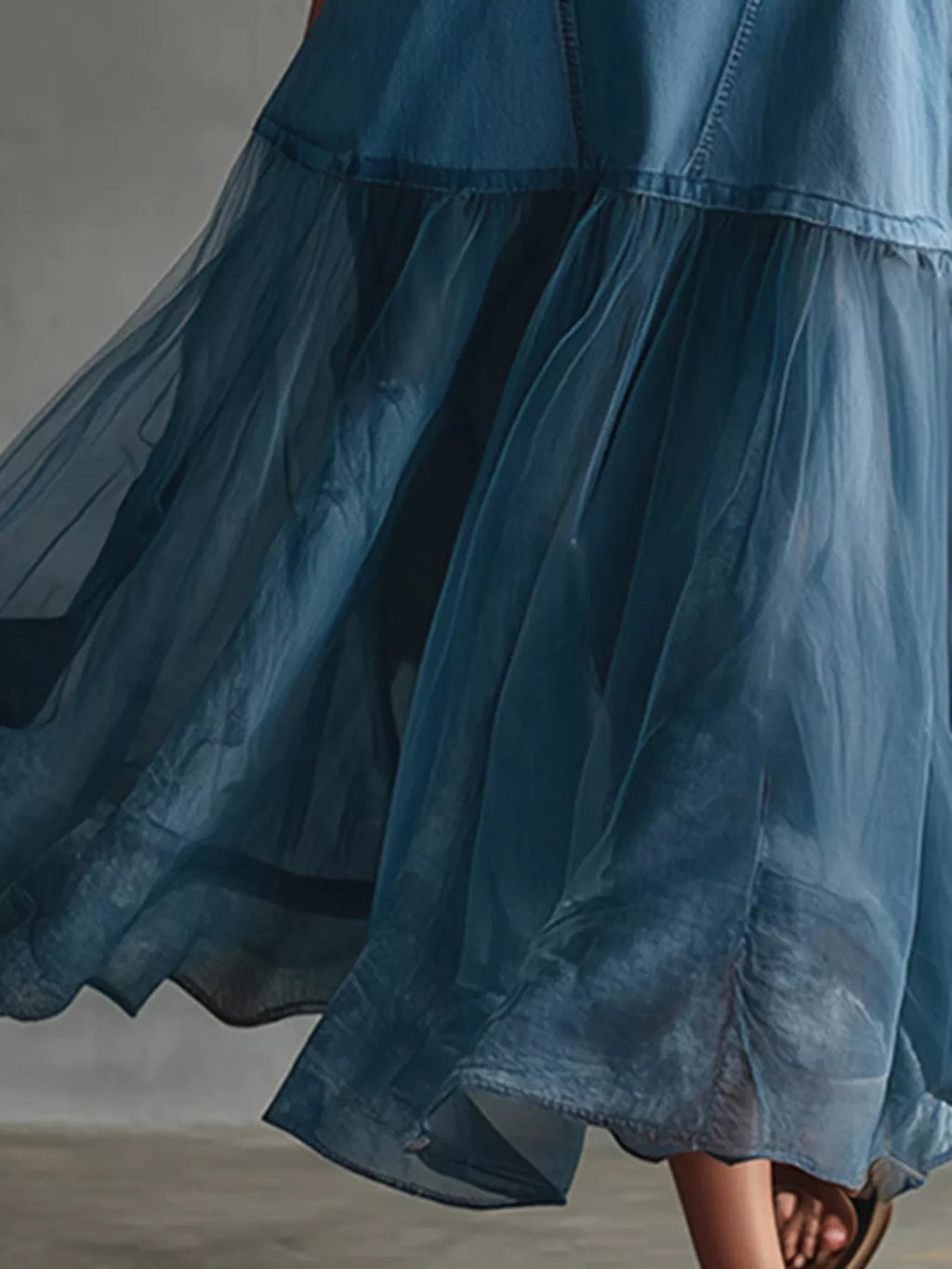 Sleeveless Tulle Patchwork Denim Dress