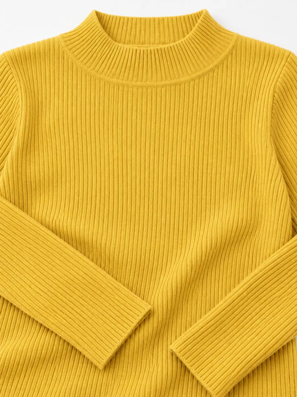 Elegant Slim-Fit Ribbed Mock Neck Knit Top
