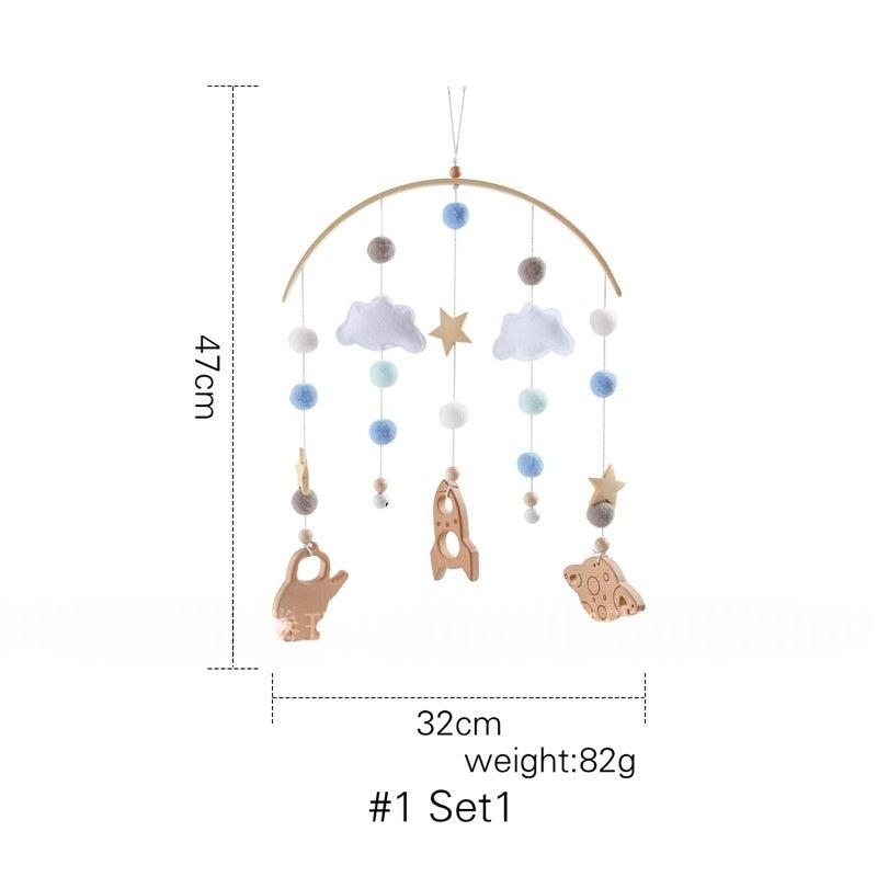 Crib Rattle Three-month-old Newborn Stroller Crib Headboard Rattle