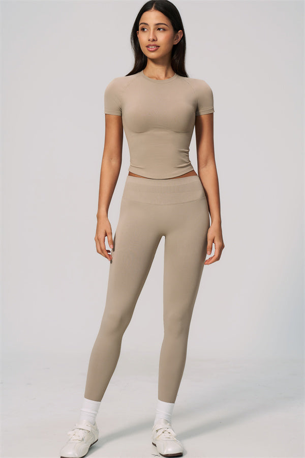 The Velvetine T-shirt Leggings 2-Piece Set