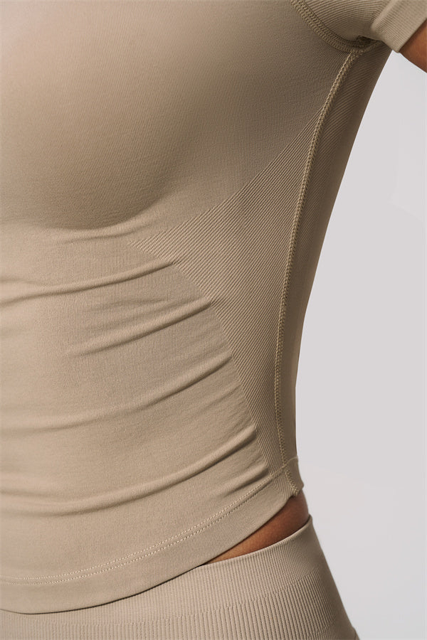 The Velvetine T-shirt Leggings 2-Piece Set