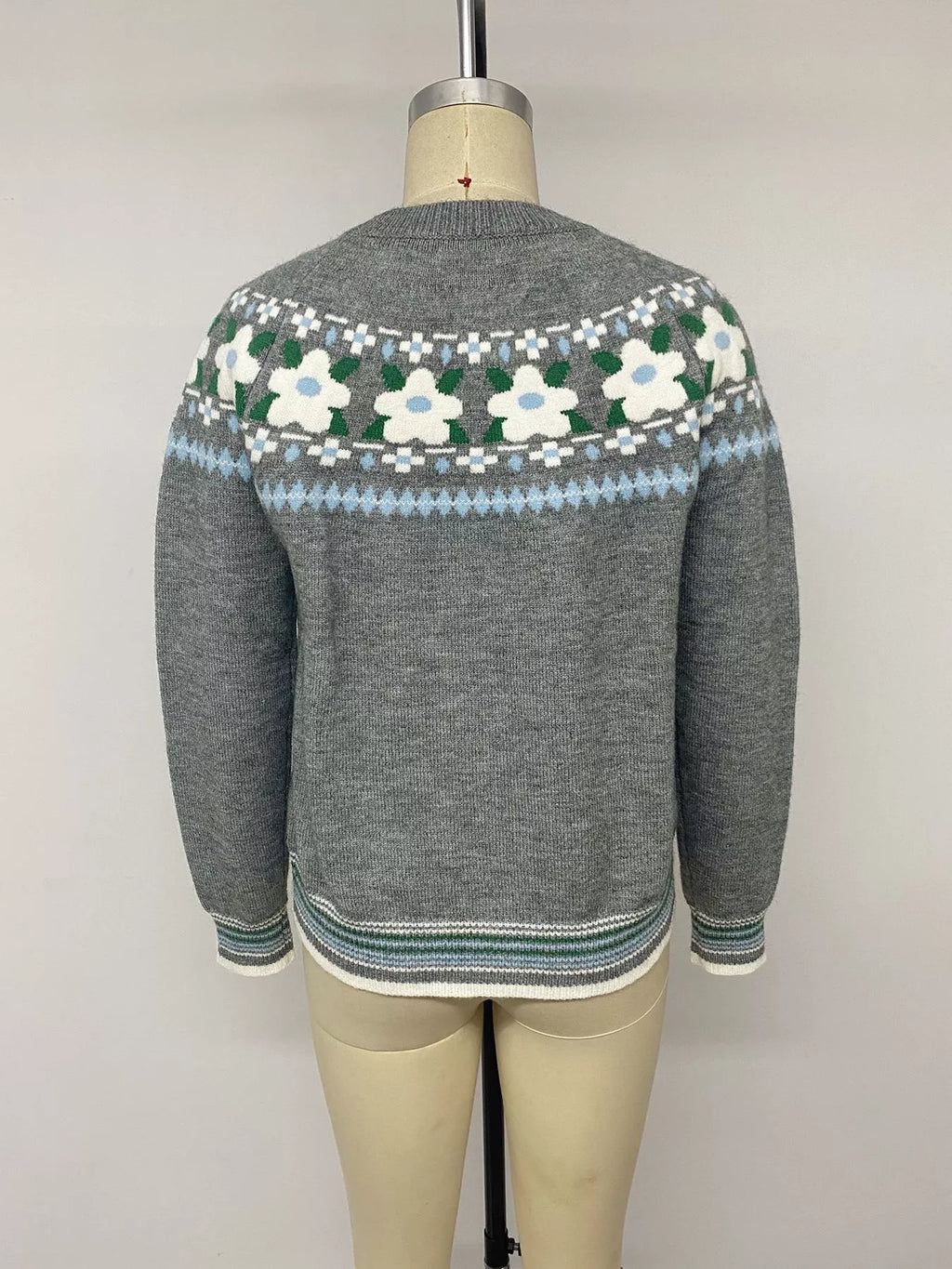 Floral Pattern Round Neck Sweater