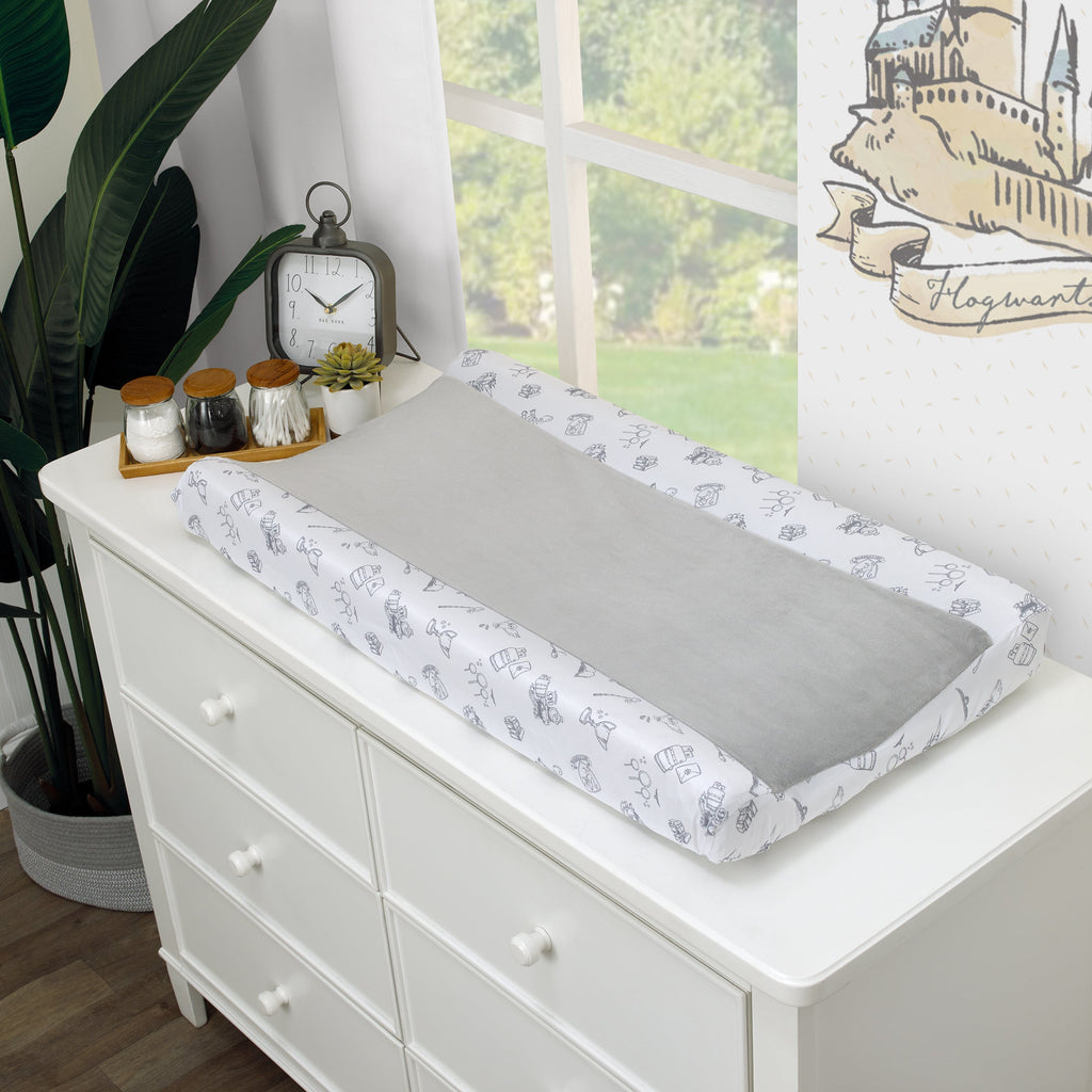 Warner Bros  Harry Potter Magical Moments Grey and White Super Soft Changing Pad Cover