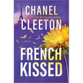 French Kissed - Paperback