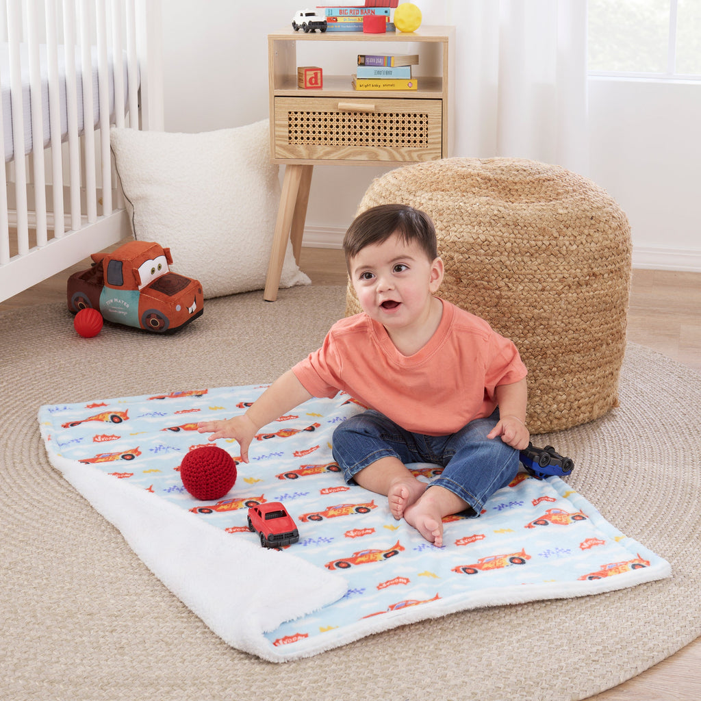 NoJo Disney Cars Lightning McQueen Super Soft Sherpa Baby Blanket - Red, Light Blue
