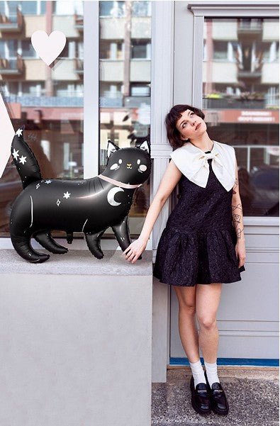 Holographic Black Cat Balloon
