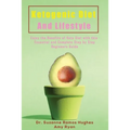 Ketogenic Diet and Lifestyle: Enjoy The Benefits of Keto Diet with this Essential and Complete Step by Step Beginner's Guide - Paperback