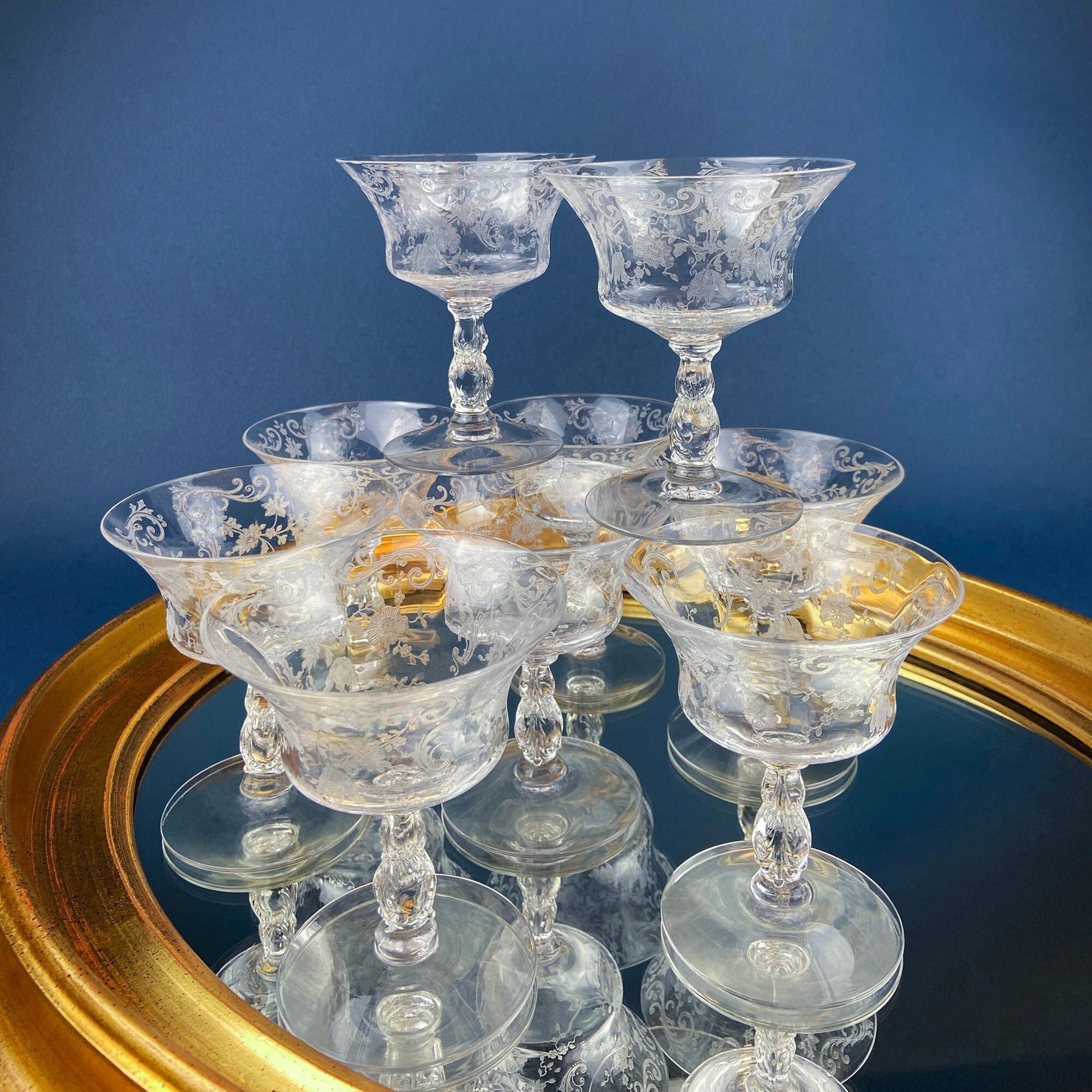 Cambridge Chantilly Low Sherbet Wine Glasses. Set of Nine Champagne Stemware. Vintage Collectible Glasses.