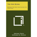 The New Russia: Between The First And Second Five Year Plans - Paperback