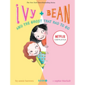 Ivy and Bean and the Ghost That Had to Go (Book 2) - Hardcover
