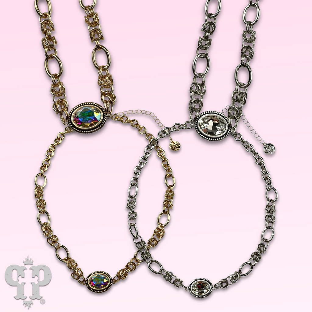 Horizontal oval crystal pendant on chain necklace