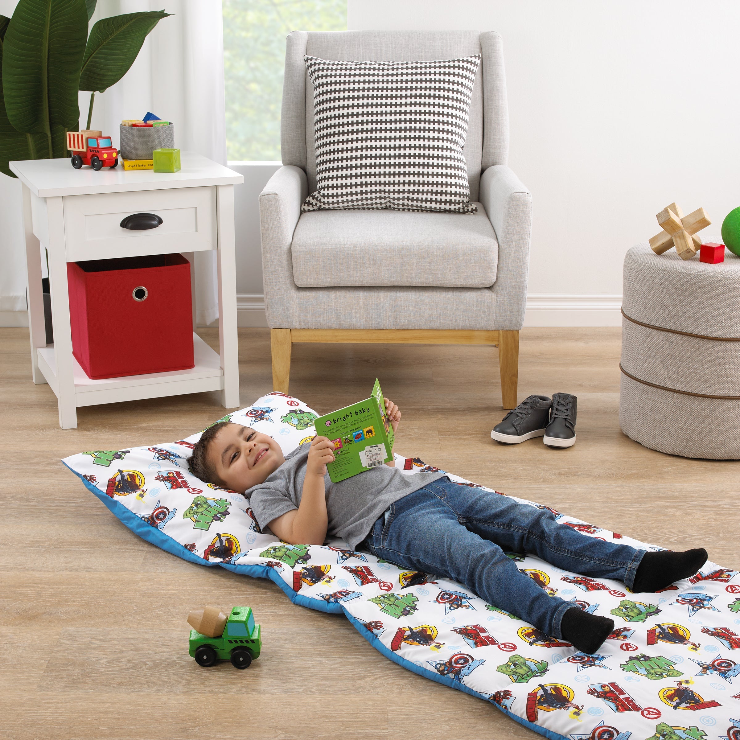 Marvel The Avengers I Am A Hero Blue, Green, Red, and Yellow Deluxe Easy Fold Toddler Nap Mat