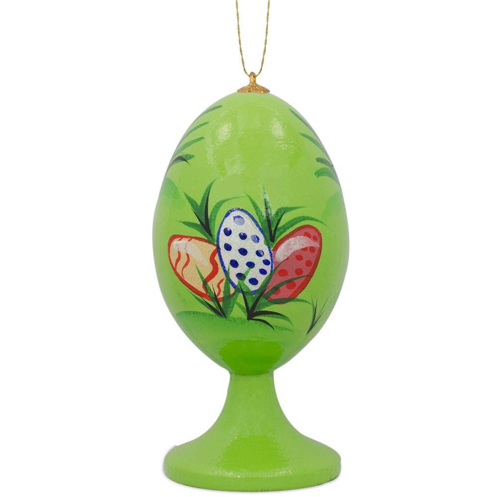 Chicks with Easter Egg Gift Wooden Christmas Ornament