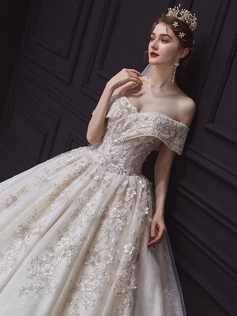 Luxury Wedding Dress Sweetheart Bridal Gown EDW234