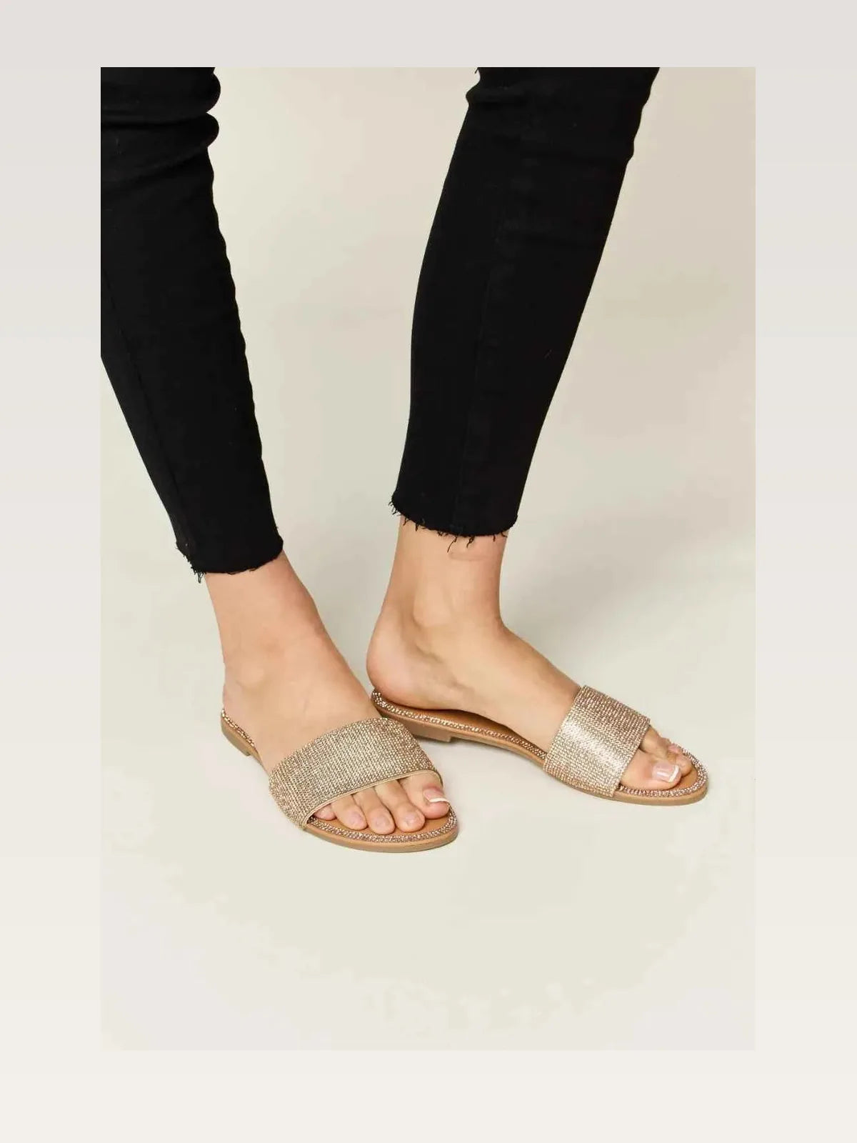 Rhinestone Open Toe Flat Sandals
