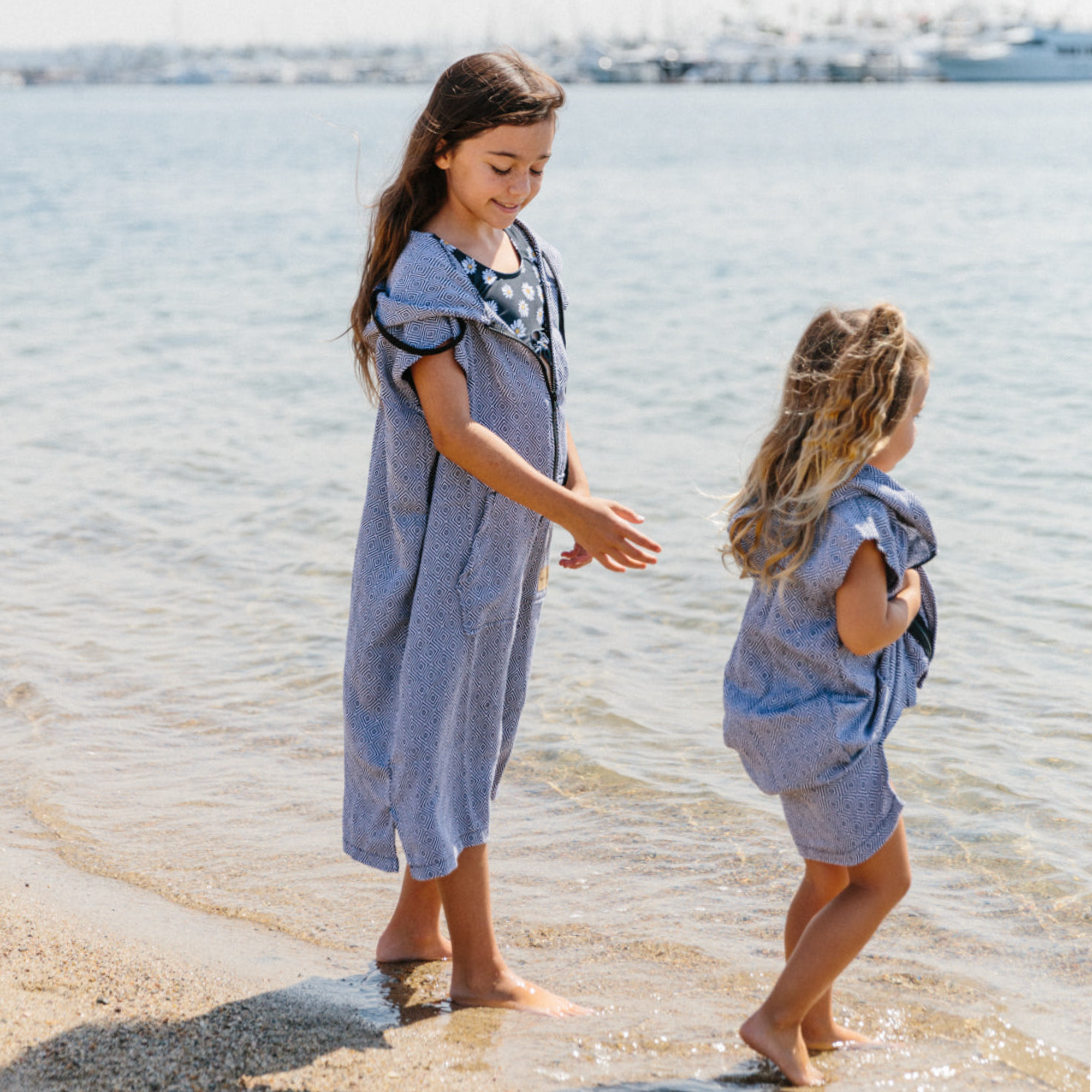 Kids Surf Poncho with Zipper - Towel with Hood for Youth / Children / Toddlers