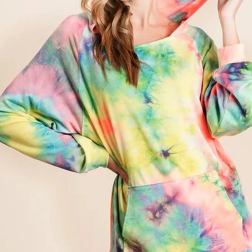 Stylish Tie-Dye Hoodie with Handy Kangaroo Pocket