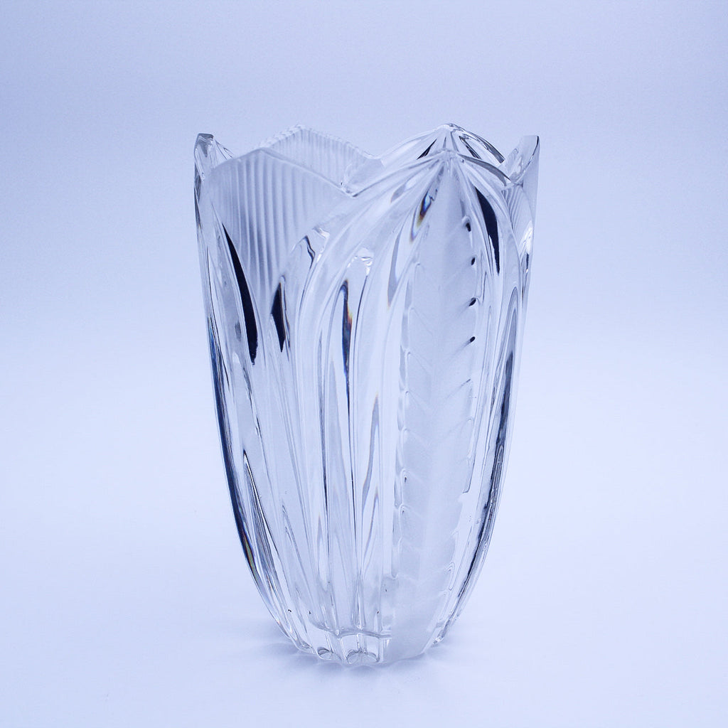 Frosted Crystal Tulip Vase — Etched Fluted Design